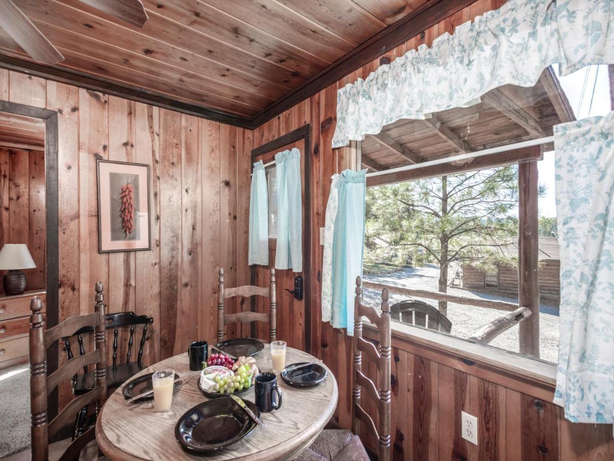 Tiny Two, 2 Bedrooms, Midtown, Sleeps 4 Ruidoso Exterior photo